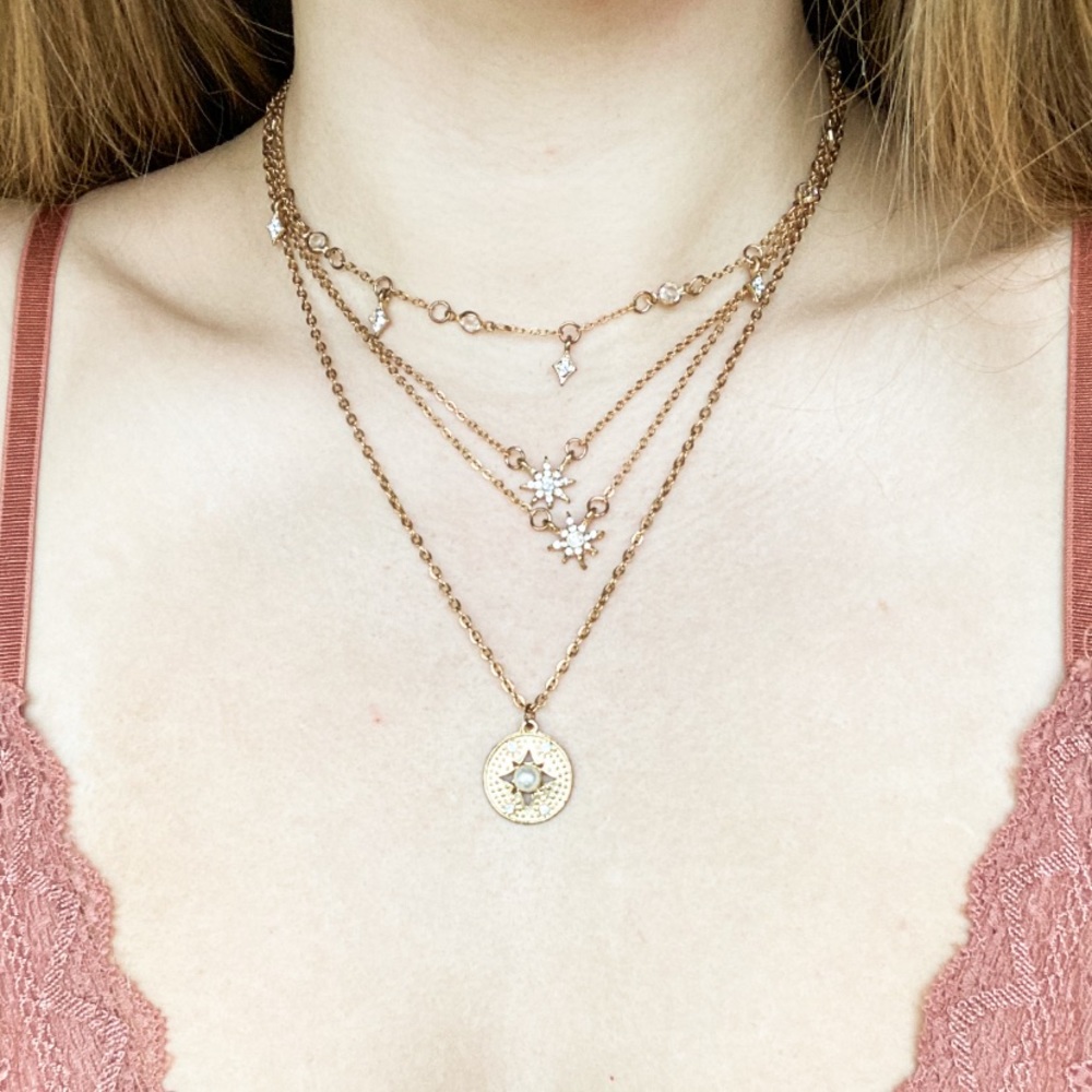 gold layered Halle necklace
